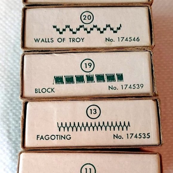 Lot of 5 Singer Sewing Machine Fashion disc models 401 403 - 11 13 19 20 21 - Picture 1 of 9
